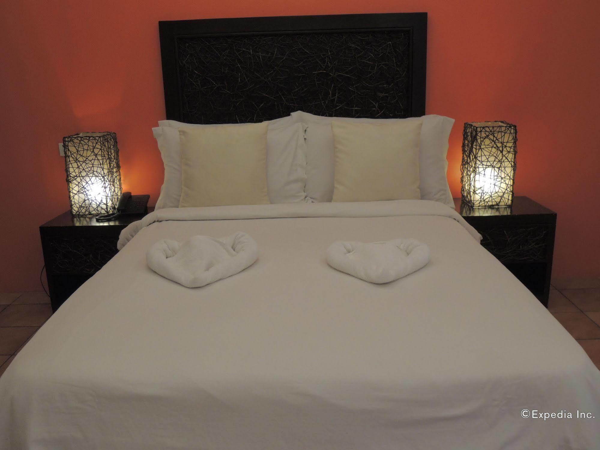 Maslog  Elsalvador Beach Resort מראה חיצוני תמונה